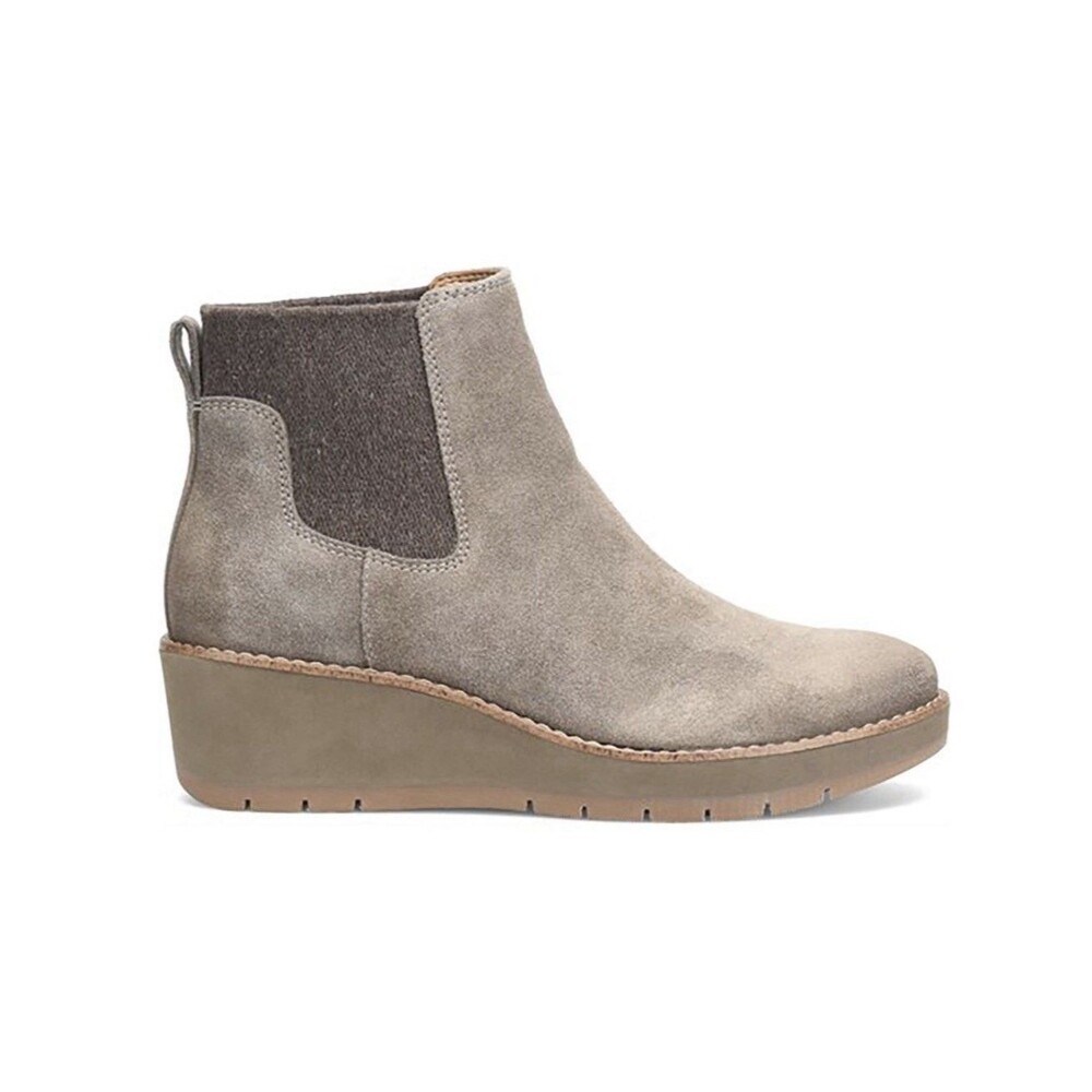 NEW Comfortiva Ferna Womens Size 9 WIDE Weatherproof Taupe Suede Ankle Boot 9W